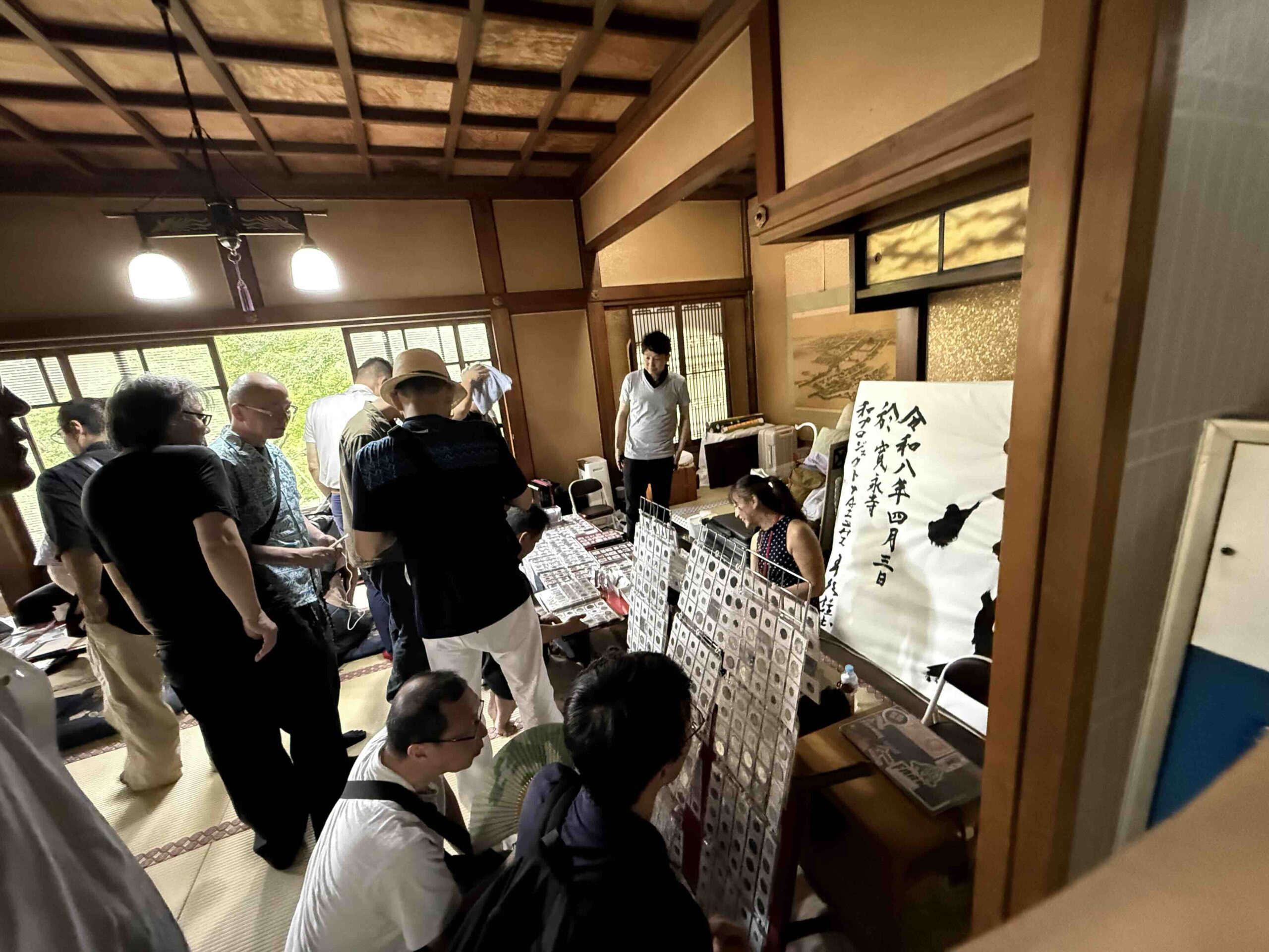 古銭ラボの様子